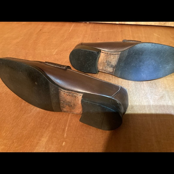 Verona loafer with vibram cats paw protective sole better than Bally- feragamo - Picture 3 of 4